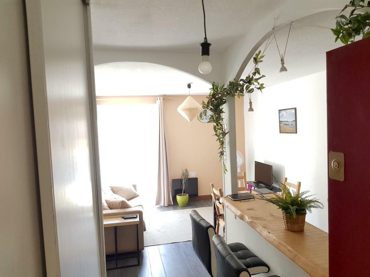 Au Petit Thai - T2 Avec Balcon - Montpellier Centre Apartment Luaran gambar